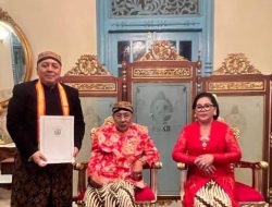 Ketua Umum AMKI Dinobatkan Jadi Bangsawan Keraton Surakarta