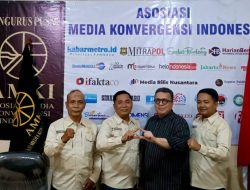 PENGURUS AMKI JABAR SAMBANGI AMKI PUSAT